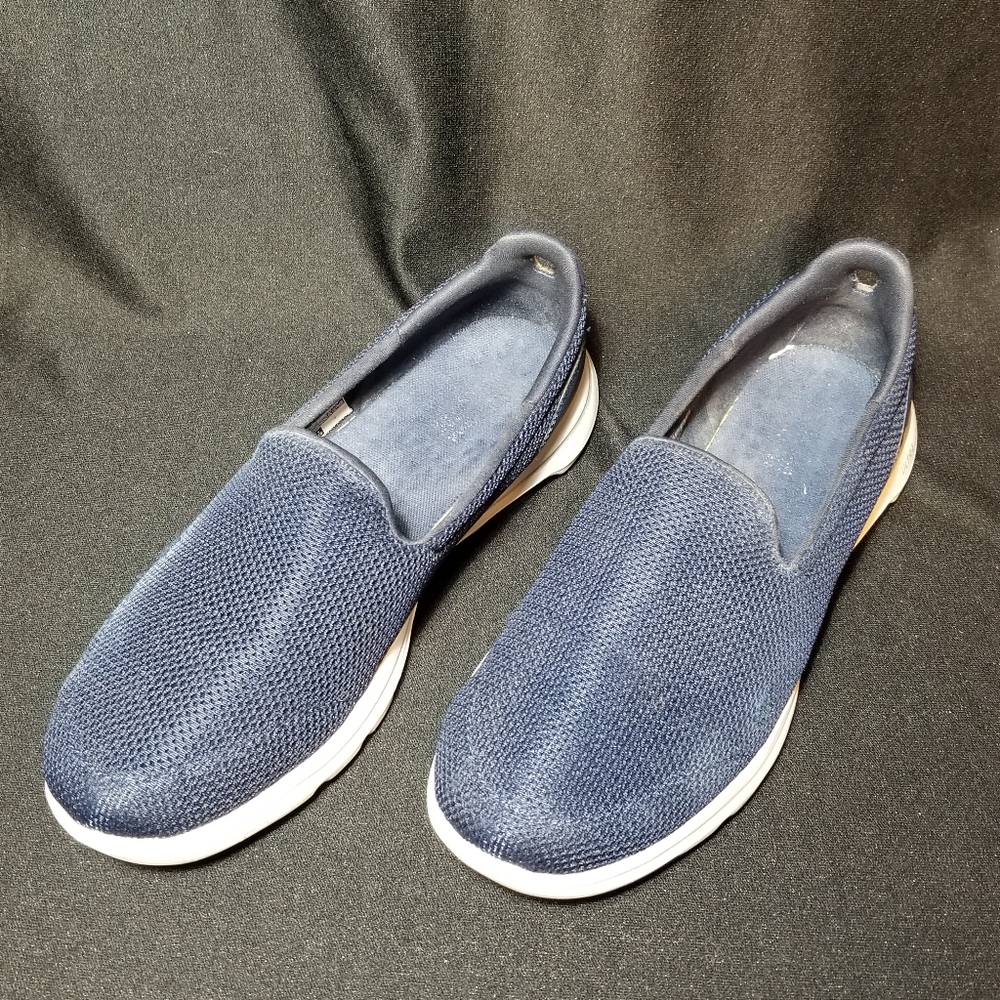 SKECHERS GOWALK 5 shoes women's blue size 10